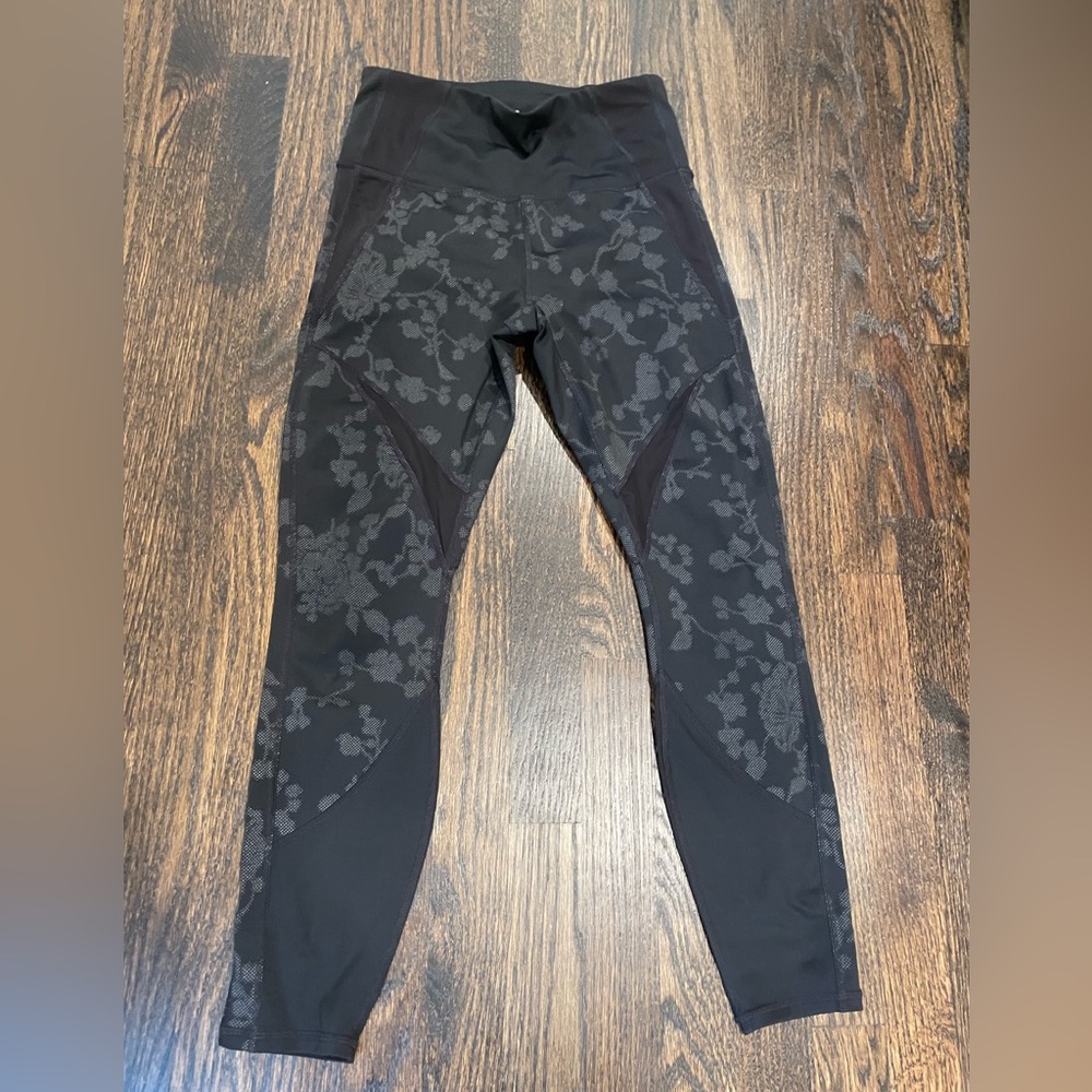 Athleta full length floral print leggings size small
